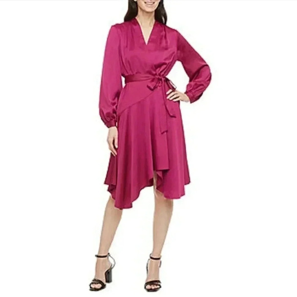 NWT Melonie T Plus Long Sleeve High-Low Fit Flare Dress Satin Mulberry Petite 6P - Picture 1 of 15